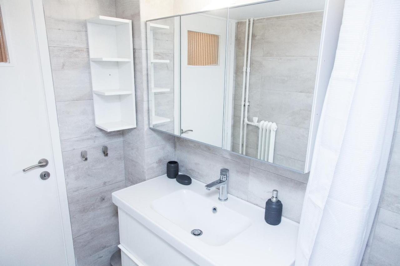 דירות אתונה Elegant Apt In Kifisia! מראה חיצוני תמונה